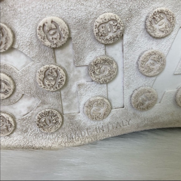 Authentic Chanel leather trainers size 39 - Picture 12 of 15